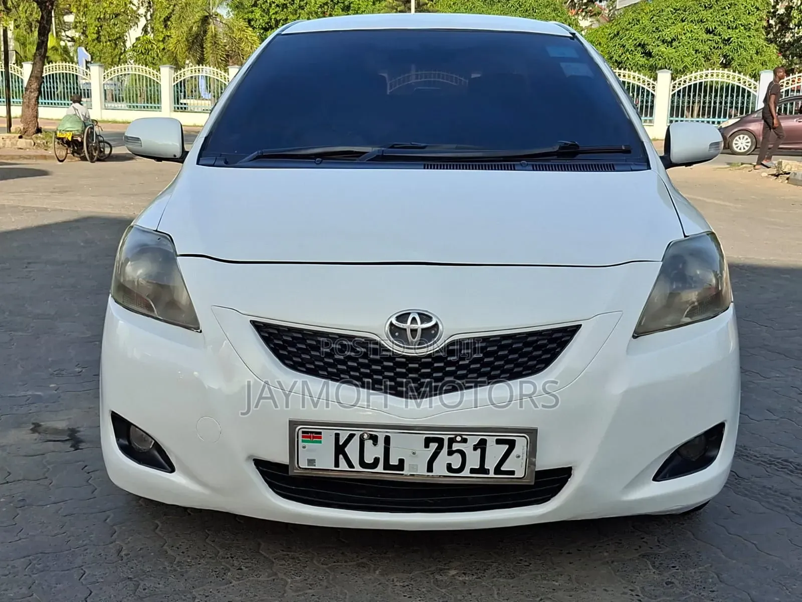 Toyota Belta 2011 White