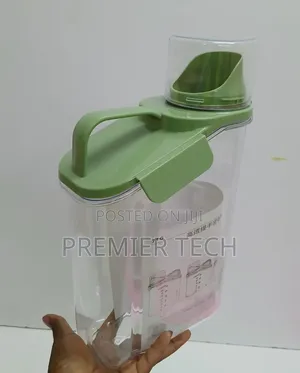 *High Quality Acrylic Airtight Cereal Container