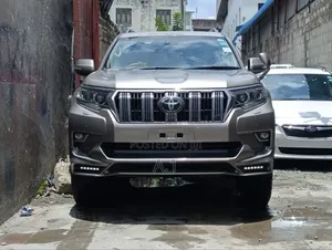 Toyota Land Cruiser Prado 2.8 2019 Brown