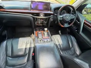 Lexus LX 2016 Black