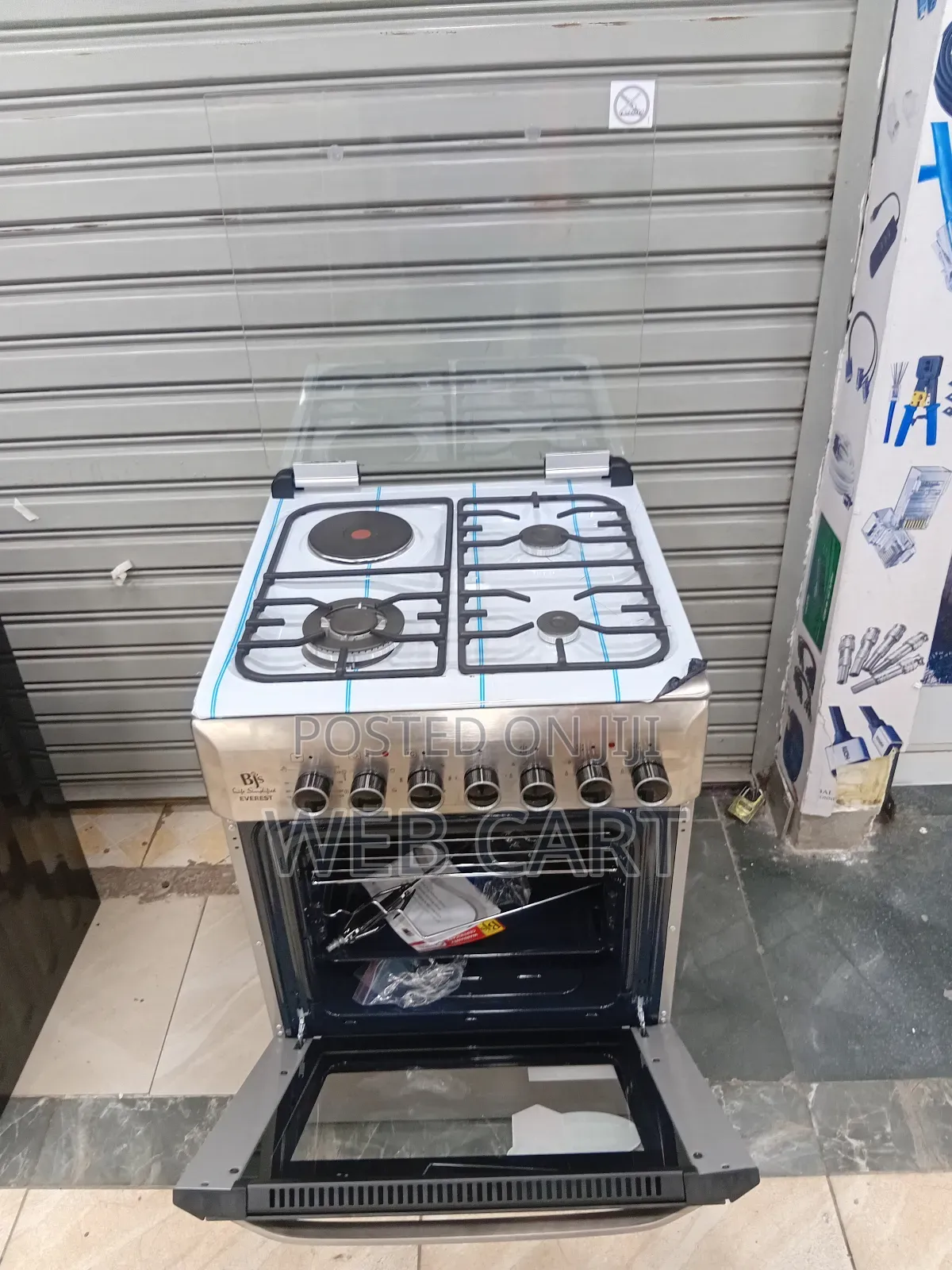 Everest Bj’S 60x60 Kitchen Cooker 3 Gas + 1 Electric Plate