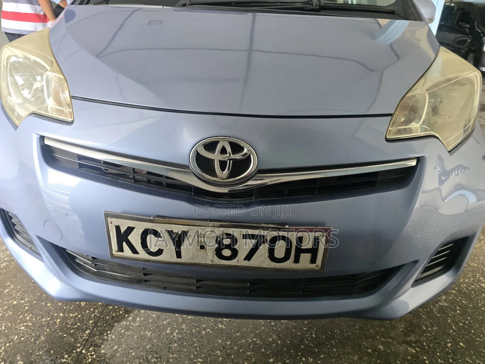 Toyota Ractis 2012 Blue