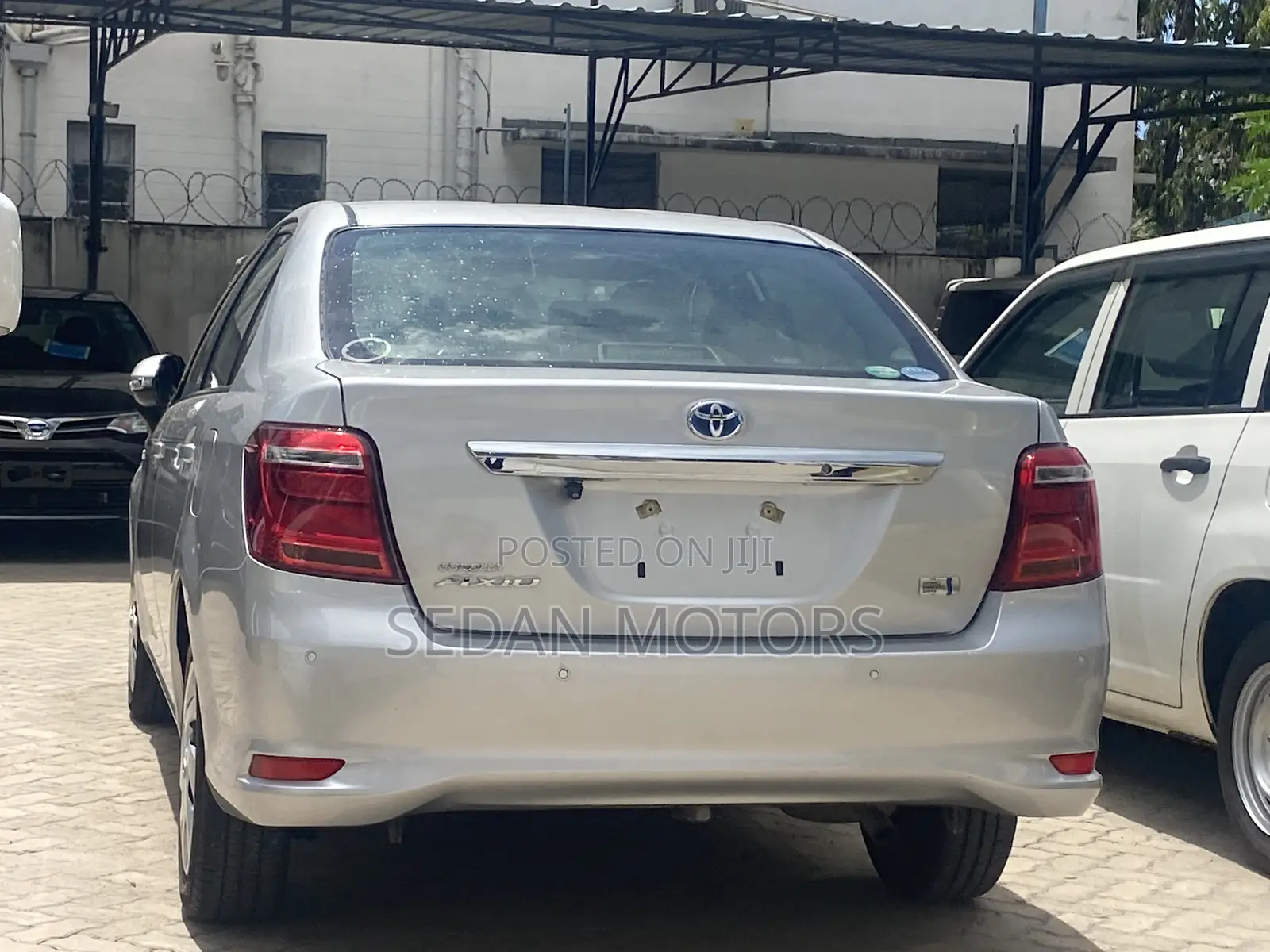 Toyota Axio 2019 Silver