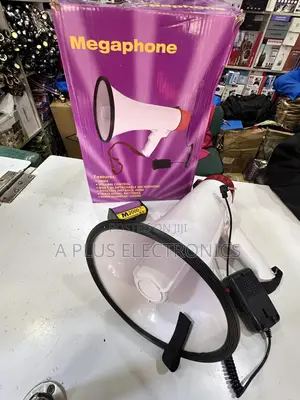 Megaphone 1501 With Bluetooth, 2 Batteries and Charger – Clear Sound
