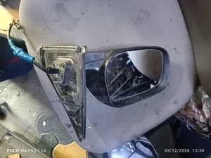 Ist 2012 Side Mirror