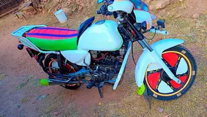 Bajaj Boxer 150 UG 2021 White