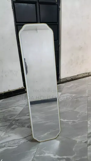 Unbreakable Mirrors