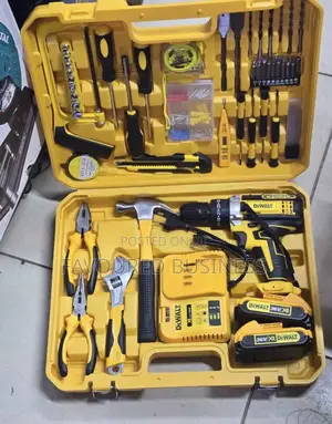 Dewalt Rechargeable Drill / Cordless Drill Set Dewalt