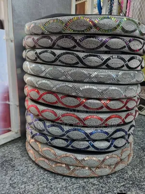 Glittering Crystals Heavy Steering Wheel Cover in Black,Red,Blue,Gold