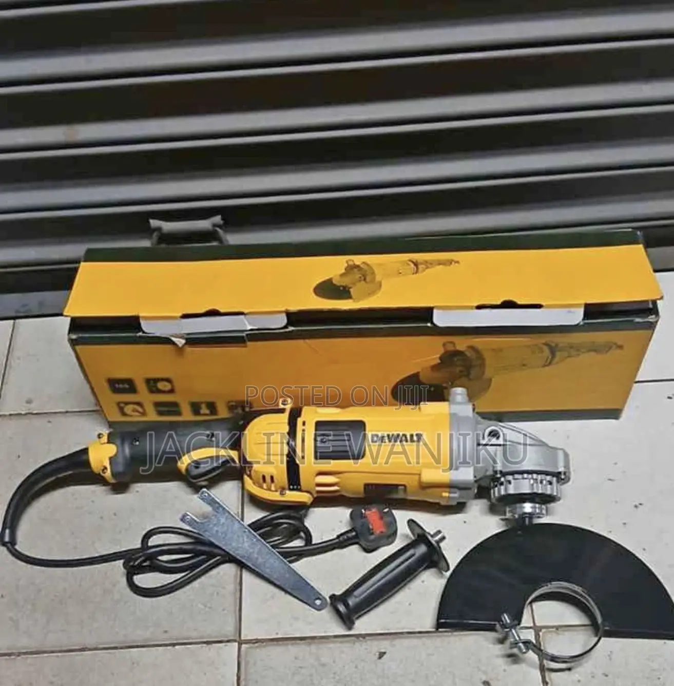 Dewalt Angle Grinder Machine/ Electric 9” Dewalt Angle Grinder
