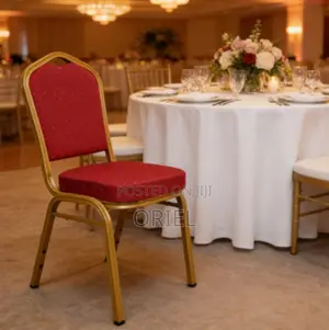 Conference Chair: Comfort Hub Stackable Banquet Chair