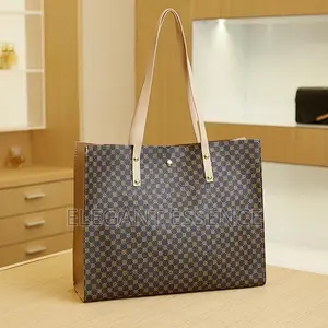 Professional Zip Top Shoulder Bag for Women Water-Resistant Tote