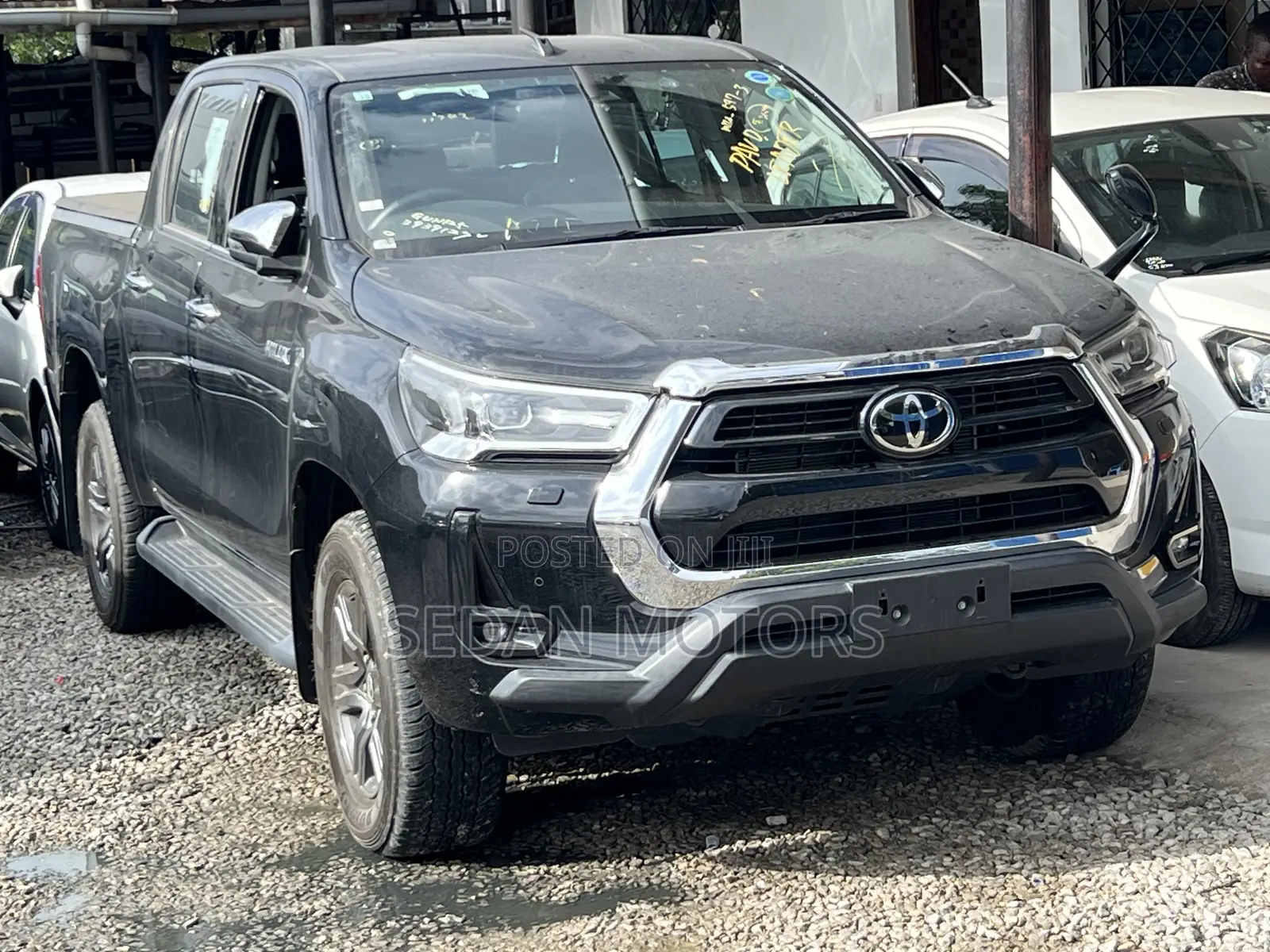 Toyota Hilux 2019 Gray