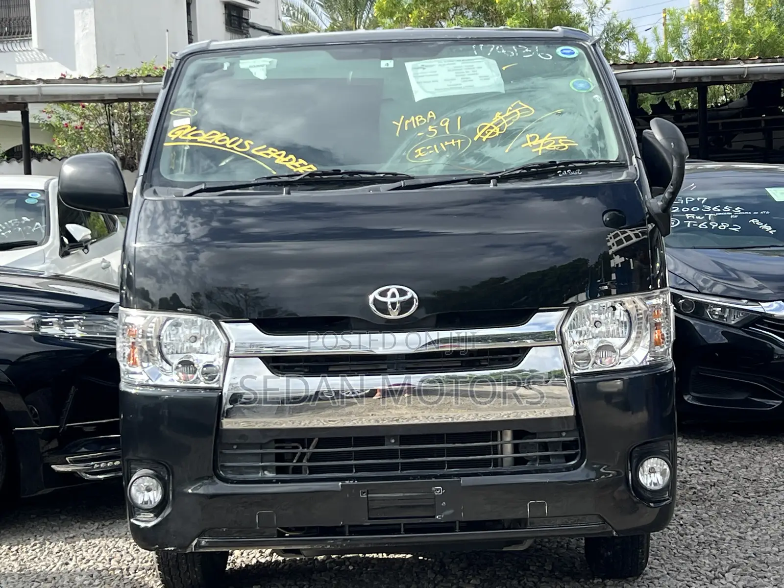 Toyota HiAce 2019 Black