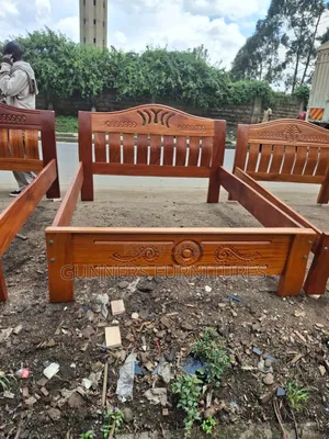 Hardwood Mahogany Beds 5 By 6 Feets.