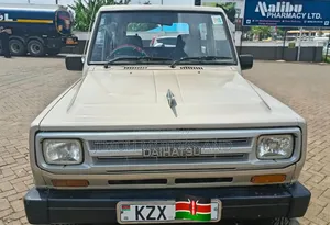 Daihatsu Rocky Wagon 1989 Beige