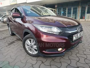 Honda Vezel 2016 Maroon