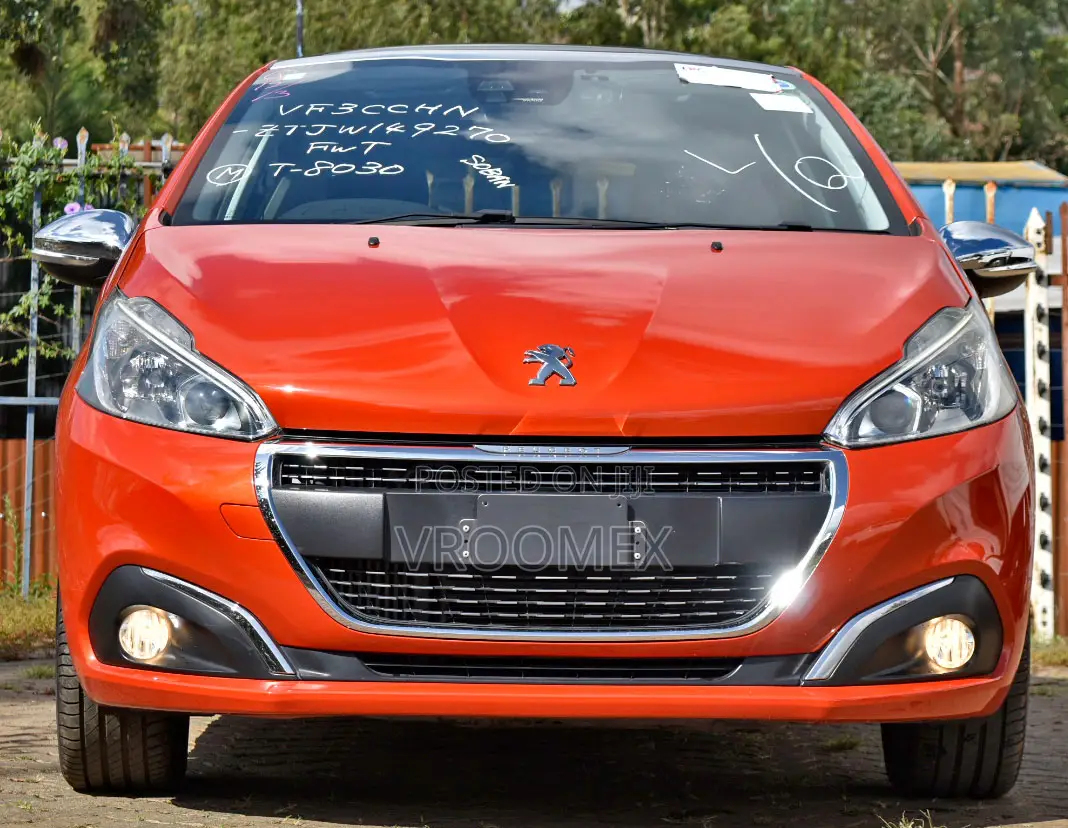 Peugeot 208 2019 Orange