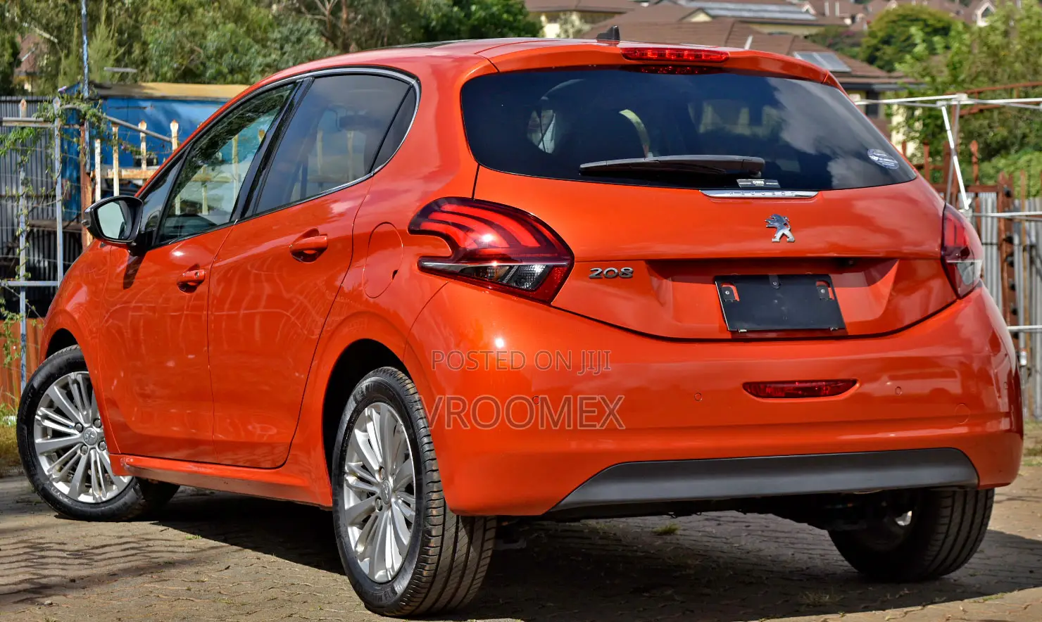Peugeot 208 2019 Orange