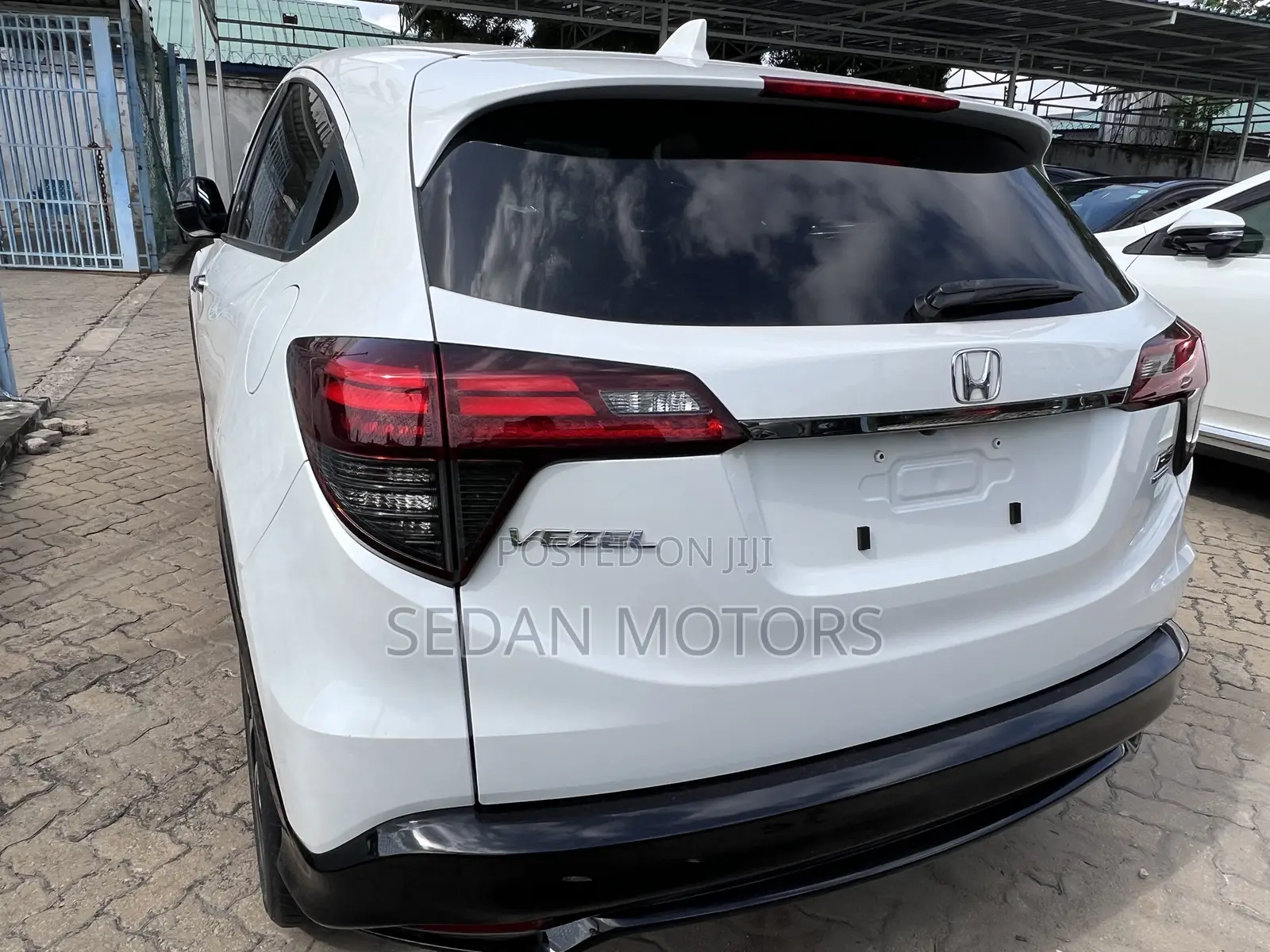 Honda Vezel 2019 White