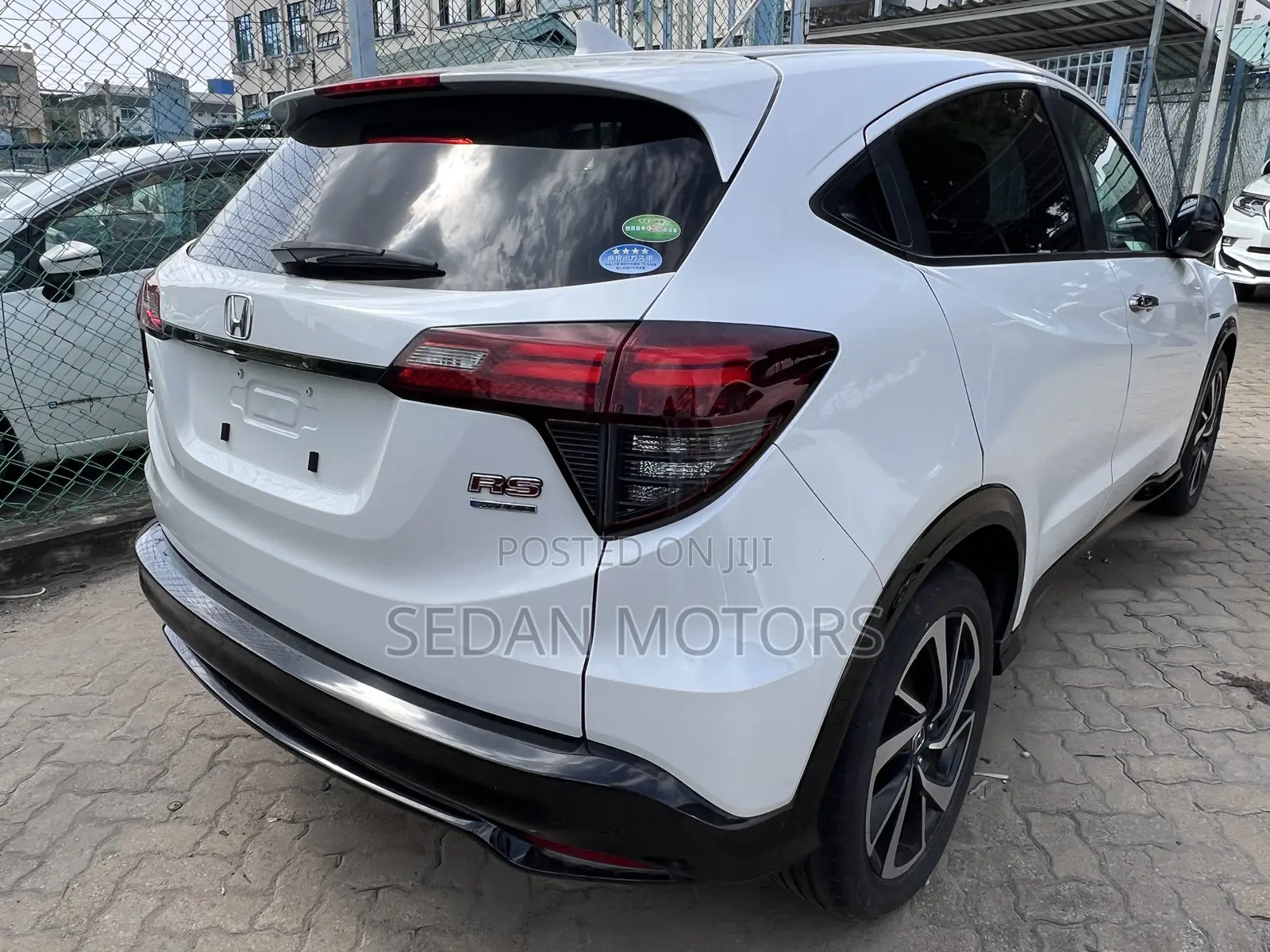 Honda Vezel 2019 White