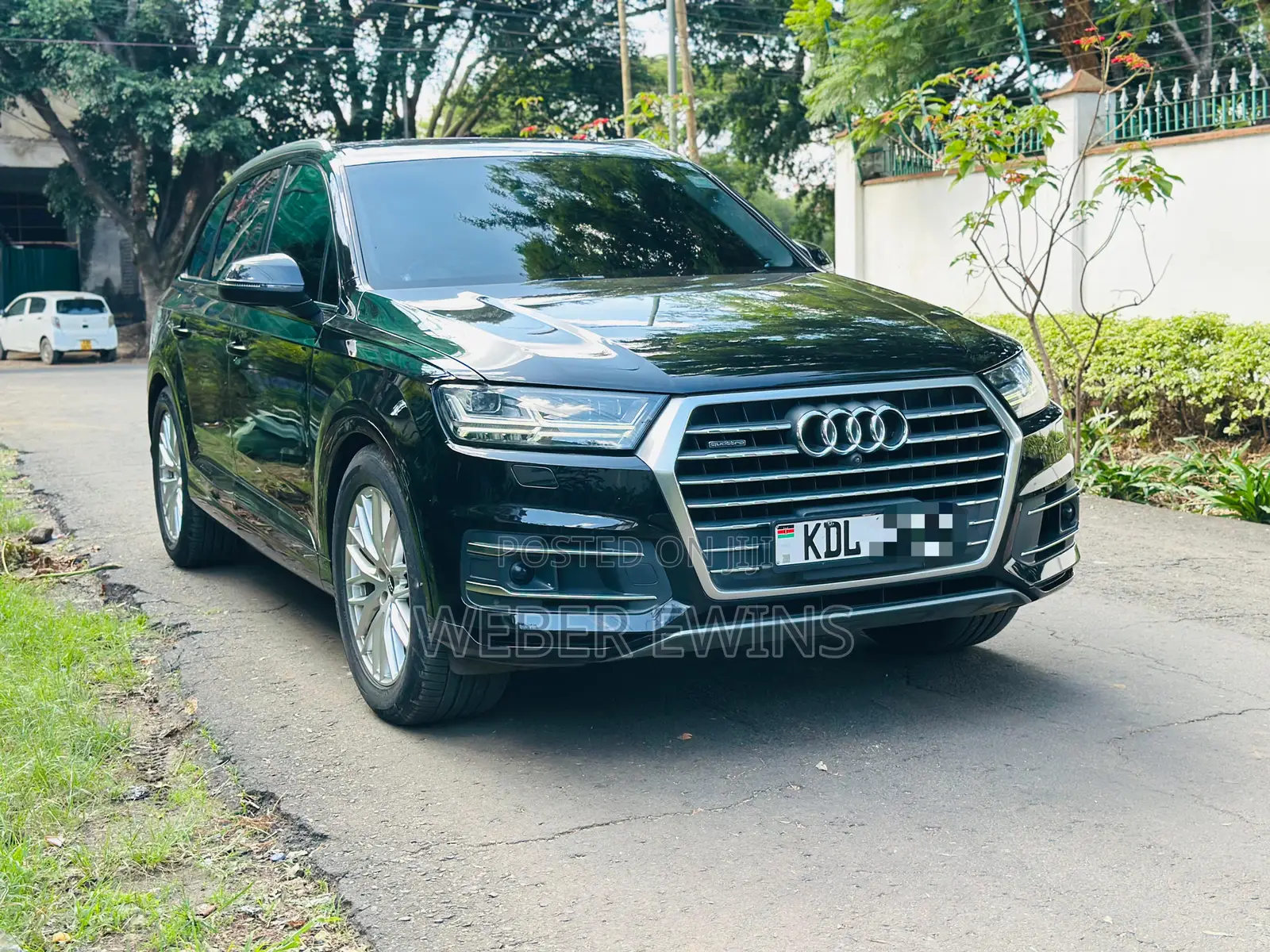 Audi Q7 2016 Black