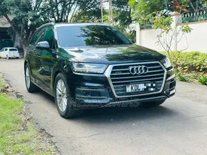 Audi Q7 2016 Black