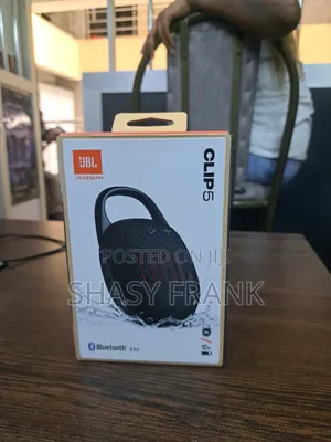 JBL Clip 5