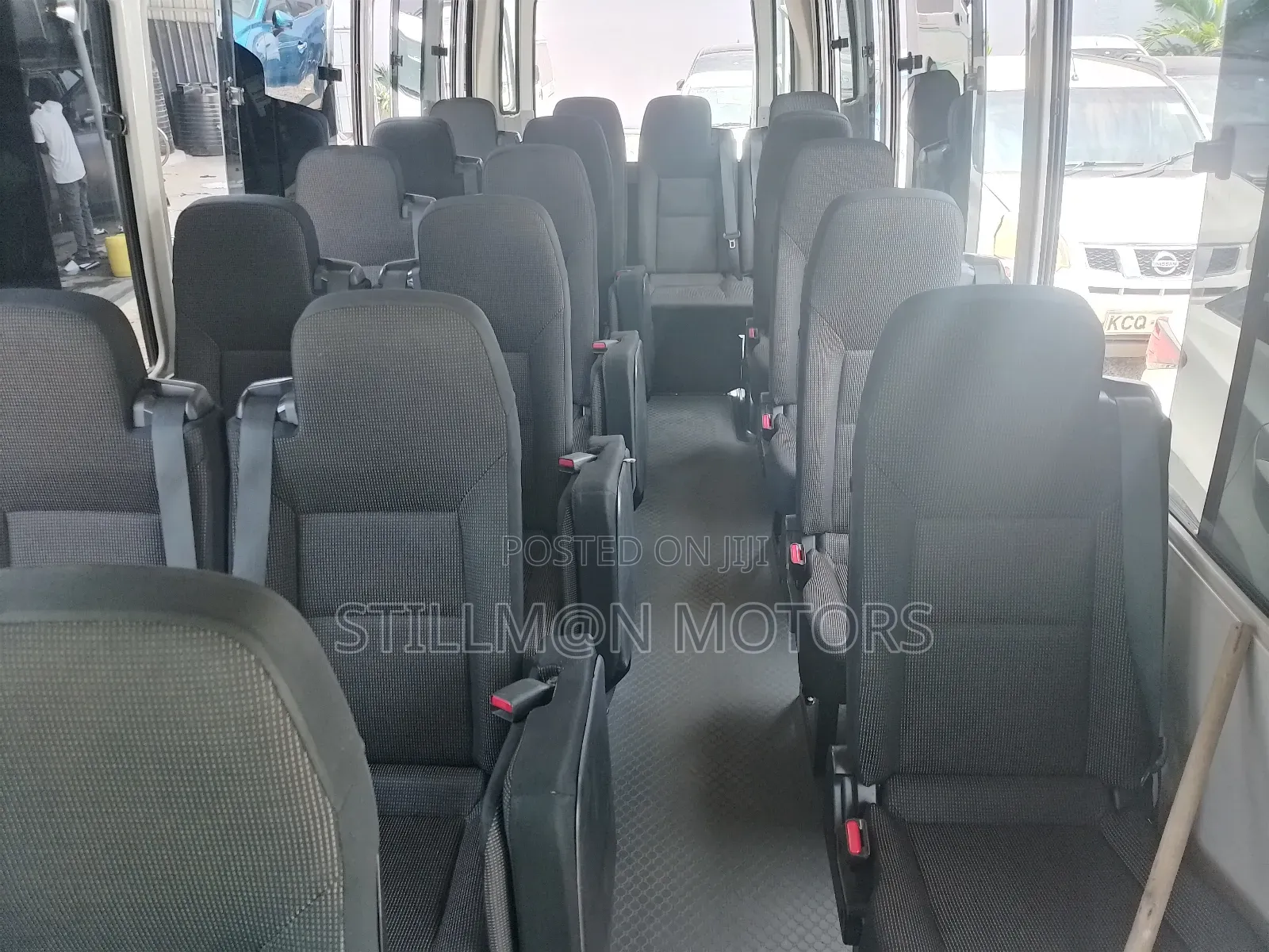 Mitsubishi Fuso Rosa 2019 White