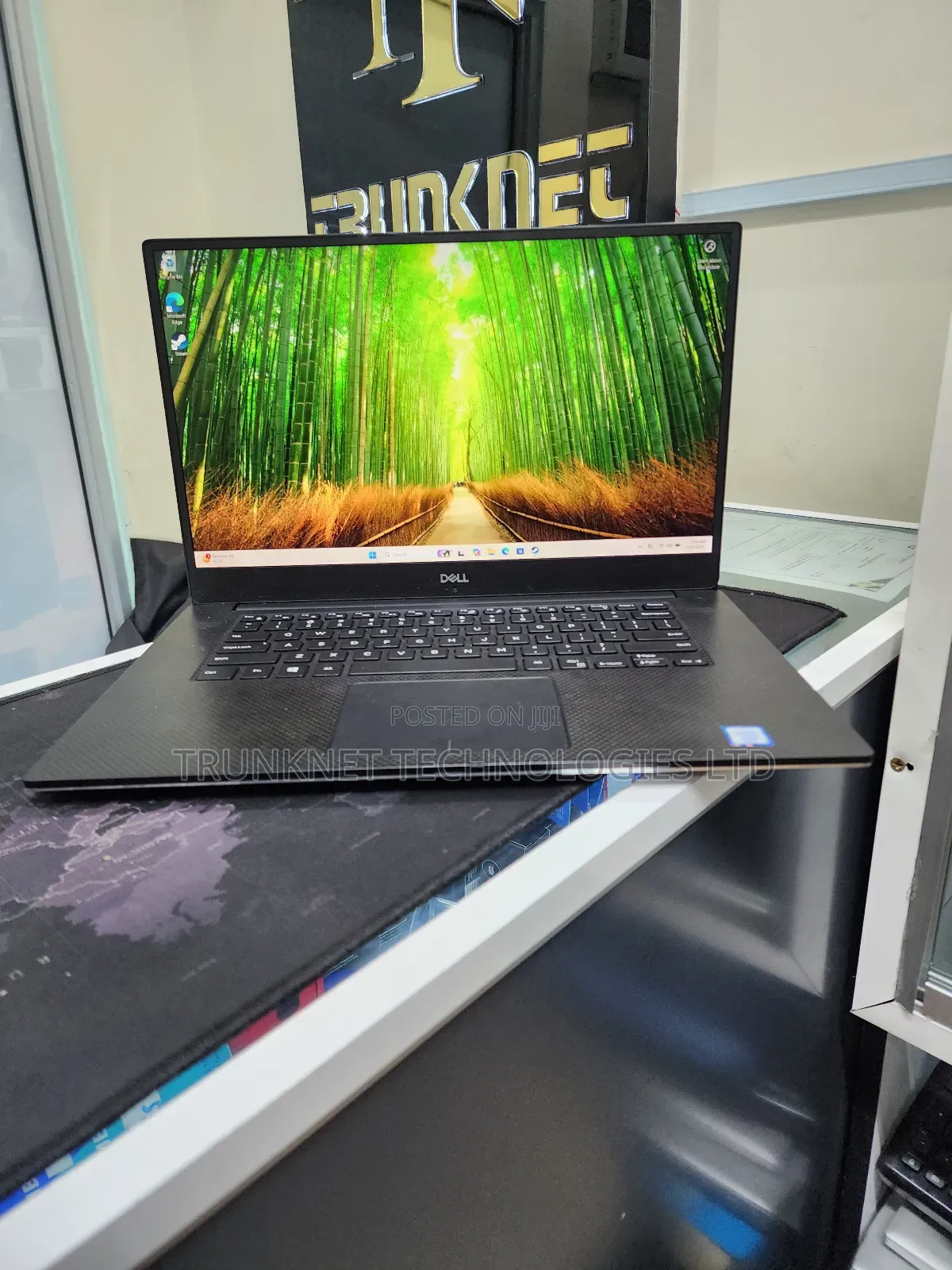 Laptop Dell Precision 5530 16GB Intel Xeon SSD 512GB
