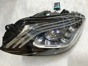 Head Lamp Mercedes Benz W205 Left