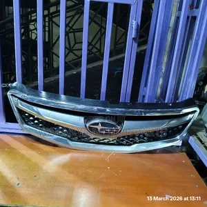 Subaru Outback/Legacy Grille, Model 2008/2010. Clean Ex Japan Parts