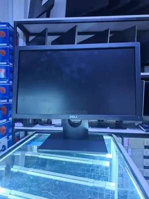 Dell E1916h
