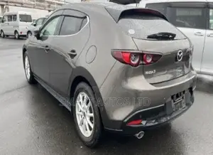 Mazda 3 2020 Brown