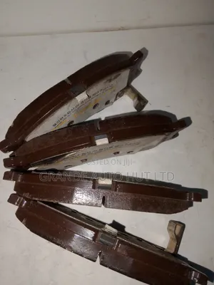 Front Brake Pads Kia Pride 2000 (Genuine Parts)