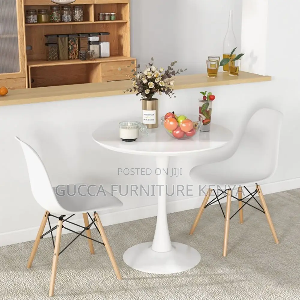 Round Marble White Tulip Dining Table