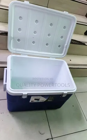60l Cooler Box