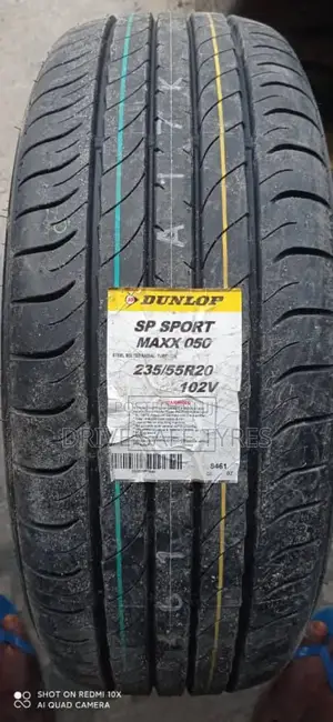 235/55 R 20 Brand New Dunlop Max 050