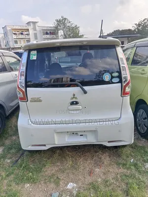 Mitsubishi EK Wagon 2019 White
