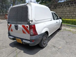 Nissan NP200 2012 White
