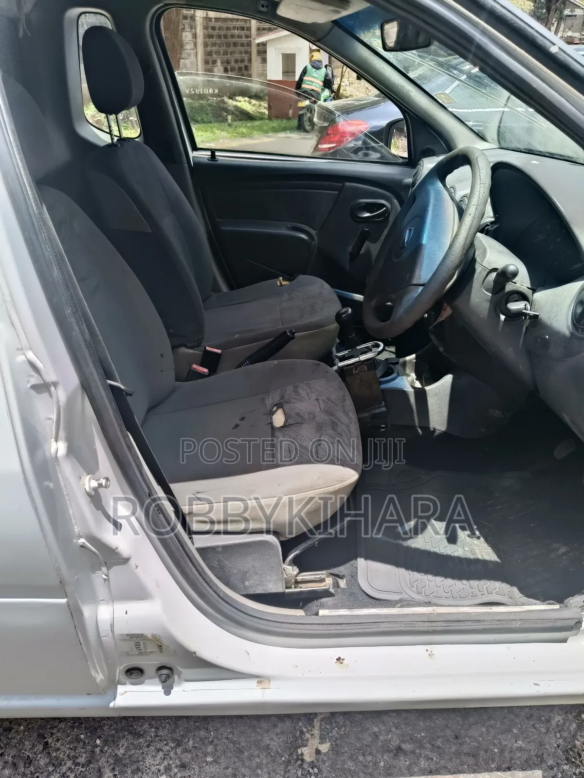 Nissan NP200 2012 White