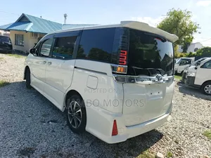 Toyota Voxy 2020 White
