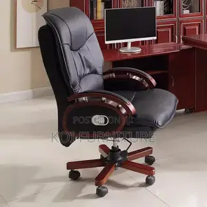 Office Chair : High Back Executive Director’S Office Chair
