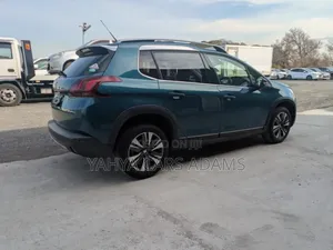 Peugeot 2008 1.2 PureTech (155 Hp) 2019 Blue