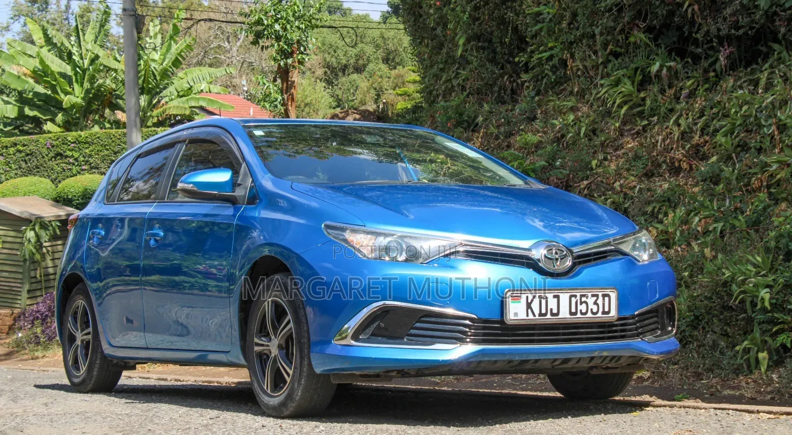 Toyota Auris 2015 Blue