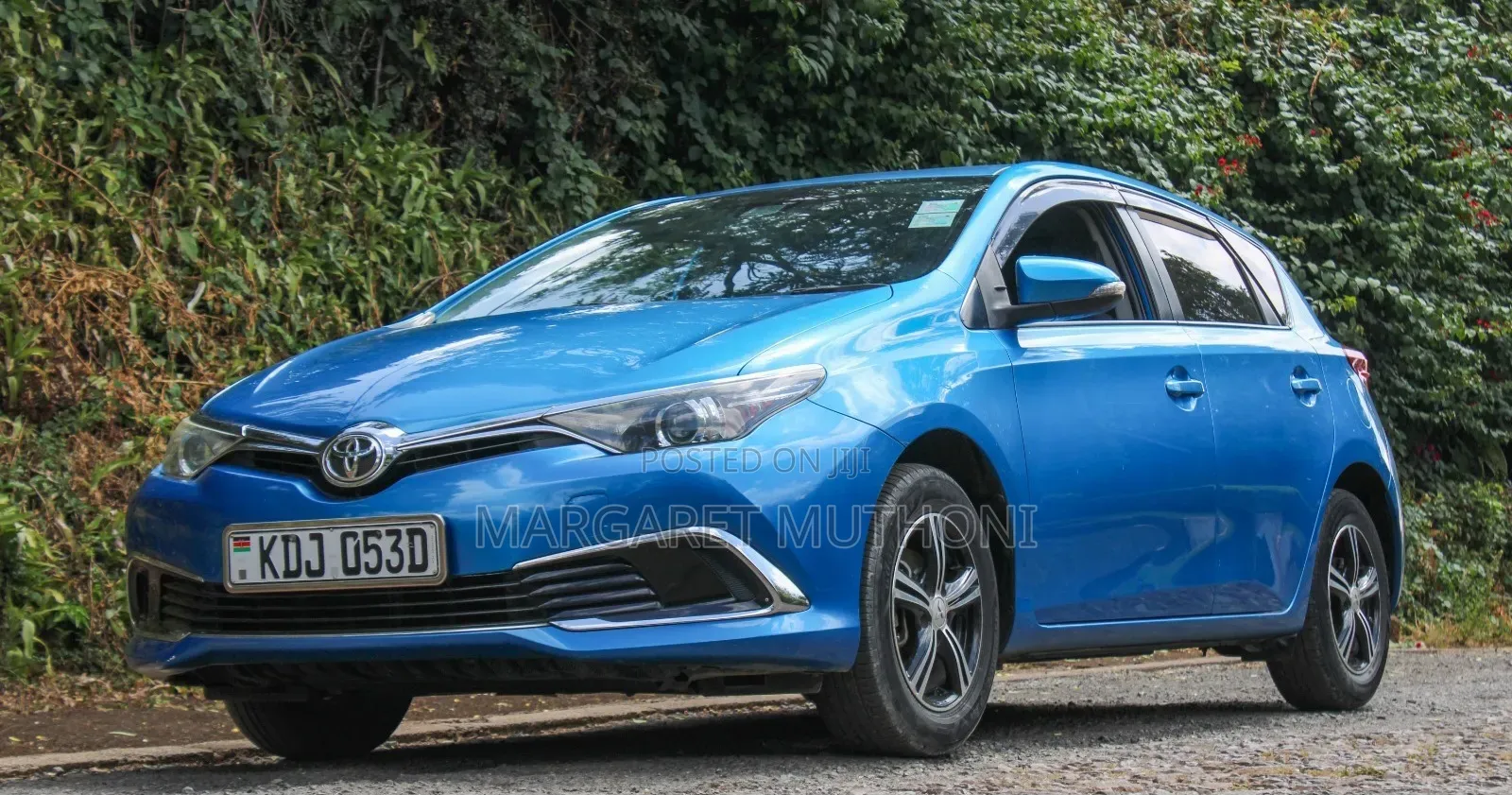 Toyota Auris 2015 Blue