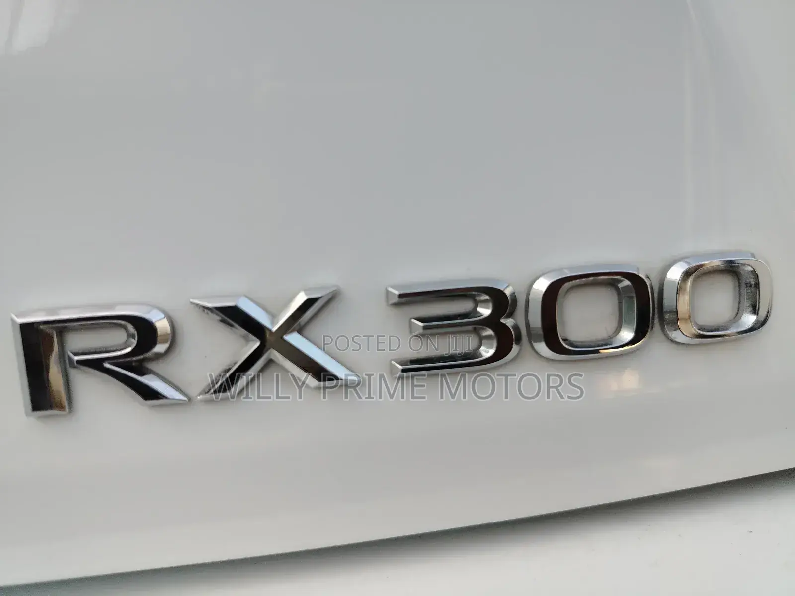 Lexus RX 300 2019 White