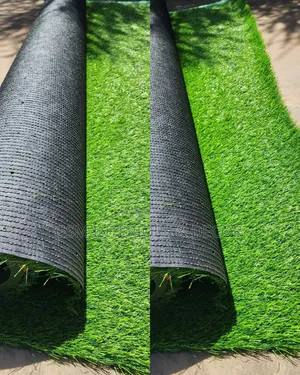Tri Layered Artificial Green Grass Carpets