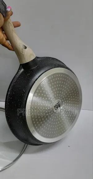 *Ucc. Heavy Duty Granite Frying Pan