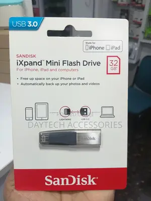 32gb Sandisk Ixpand Mini Flash Drive for iPhones and iPads